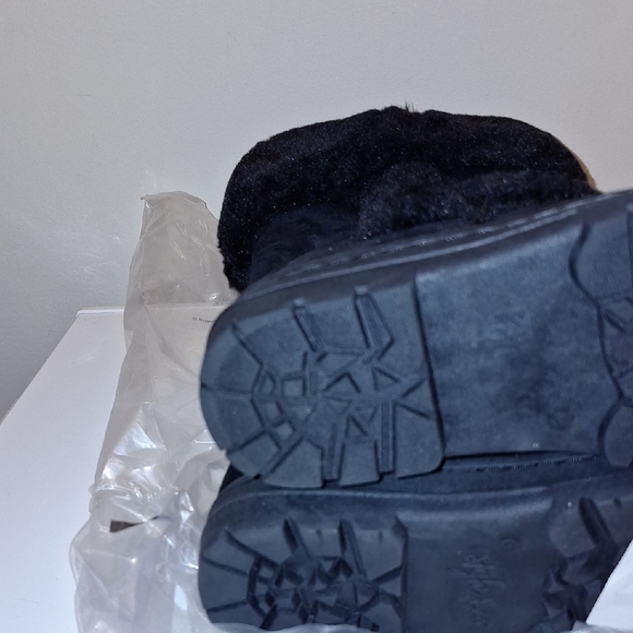 Style & Co. Women's Charcoal Winter Boots - Picture 7 of 8